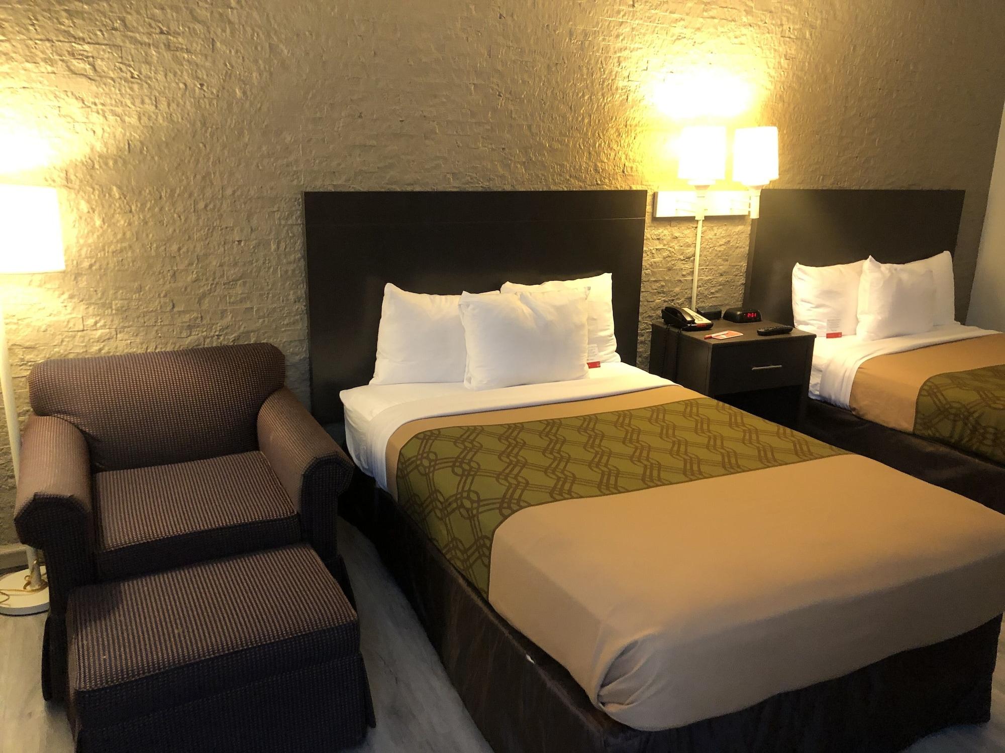 Econo Lodge Metro Arlington Eksteriør billede