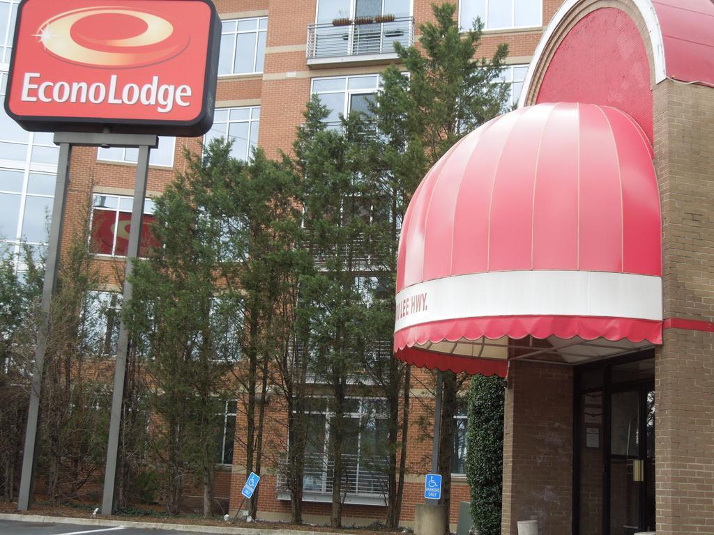 Econo Lodge Metro Arlington Eksteriør billede
