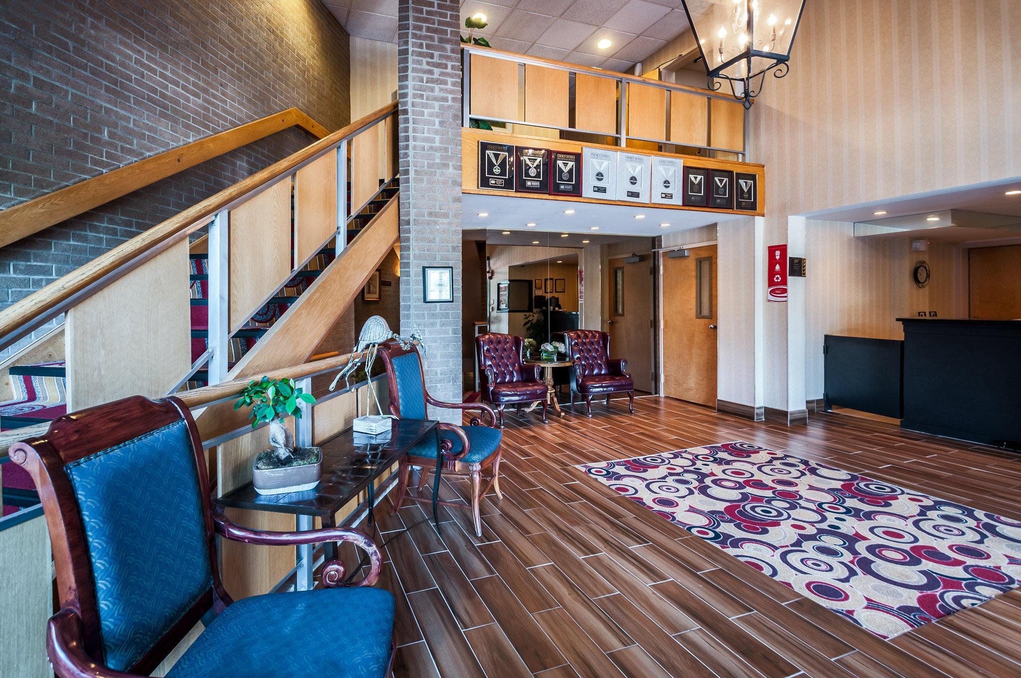 Econo Lodge Metro Arlington Eksteriør billede
