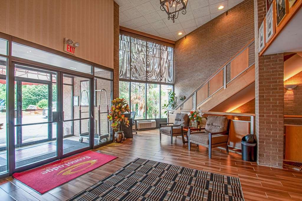 Econo Lodge Metro Arlington Interiør billede